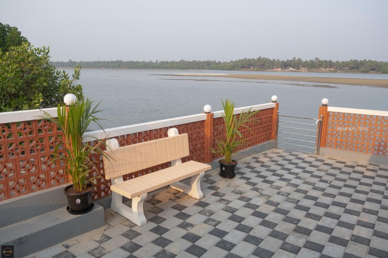 Reunion Ocean Tides Hotel Udupi Ngoại thất bức ảnh